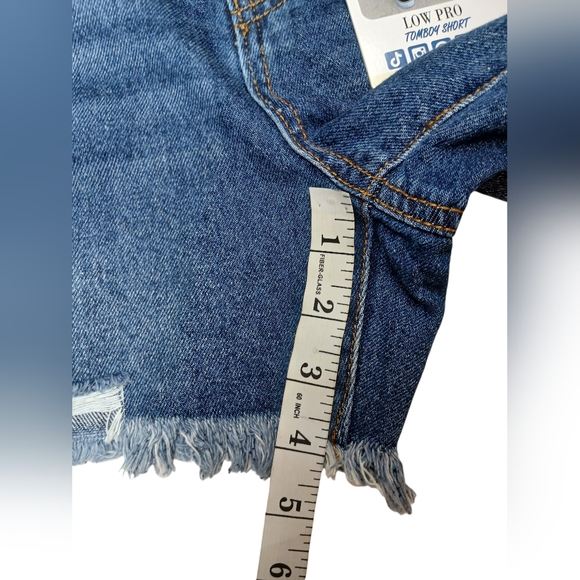 Rewash Low Pro Denim Cutoff Shorts Women’s Size 5/27 Distressed 100% Cotton NWT - Picture 4 of 8